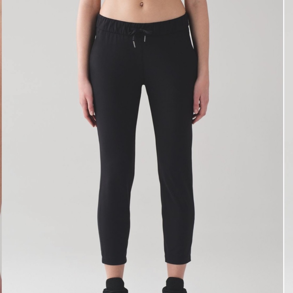 LULULEMON On The Fly Pant 28”